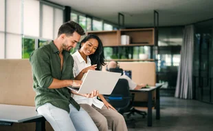 Boosting Efficient Vendor Management for Banking Companies with Contract Intelligence